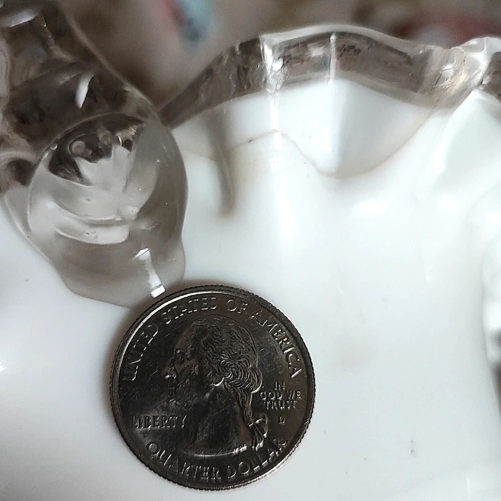 FENTON Silvercrest Silver Crest Ruffled Edge Glass Easter Bridal Basket *FLAW*